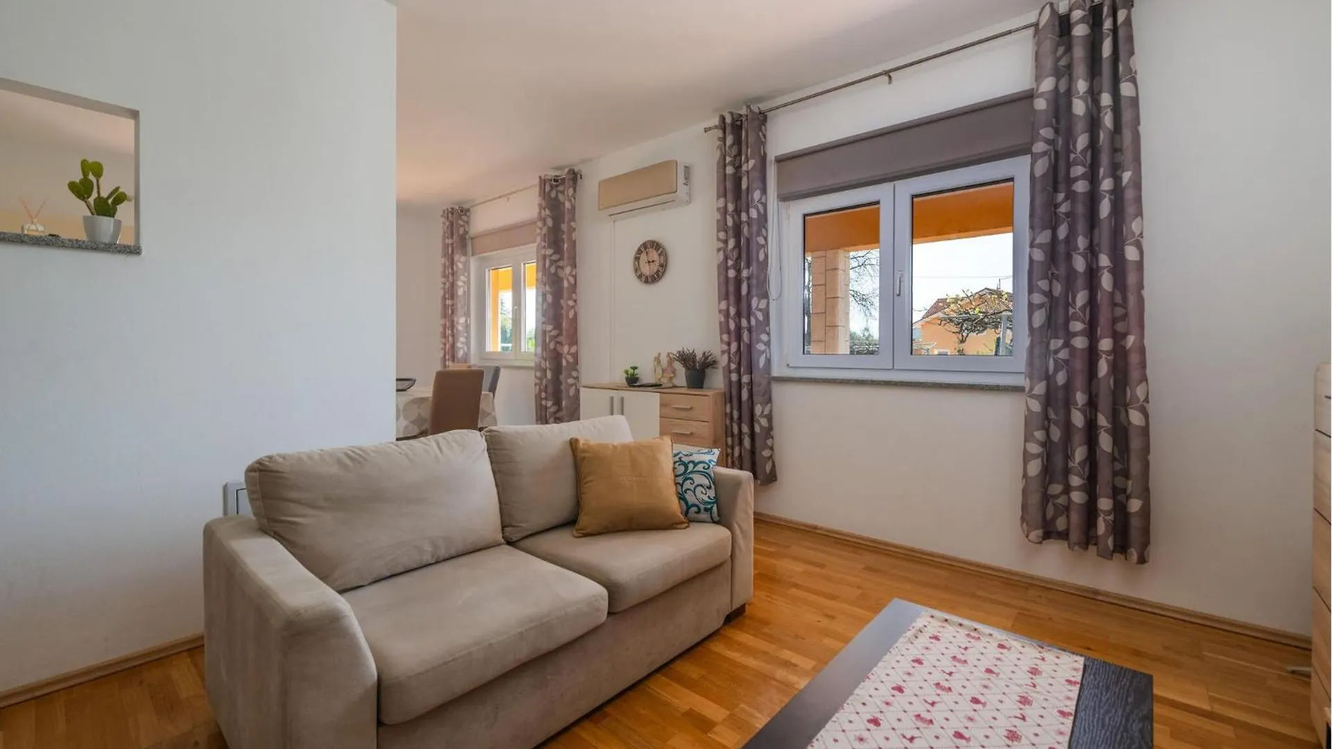 Pet Friendly Home In Valbandon With Wi-Fi Ferienhaus